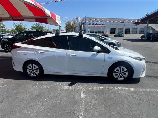 2021 Toyota Prius Prime LE