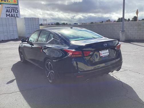 2025 Nissan Altima SR FWD
