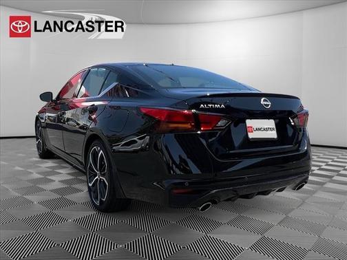 2025 Nissan Altima SR FWD