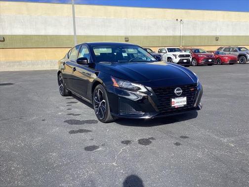 2025 Nissan Altima SR FWD