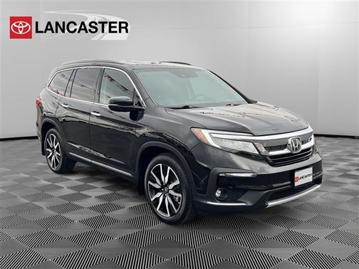 2022 Honda Pilot Touring 8-Passenger