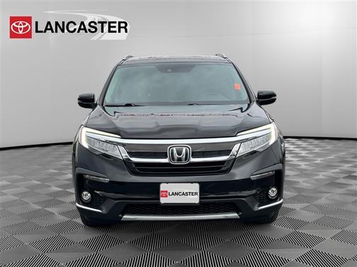 2022 Honda Pilot Touring 8-Passenger