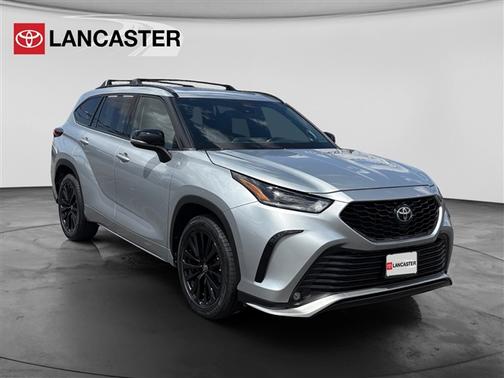 Celestial Silver Metallic 2023 Toyota Highlander XSE