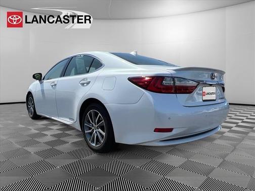 2018 Lexus ES 300h Base