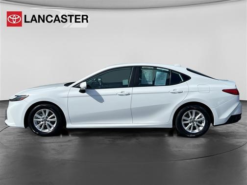 Ice Cap 2025 Toyota Camry LE