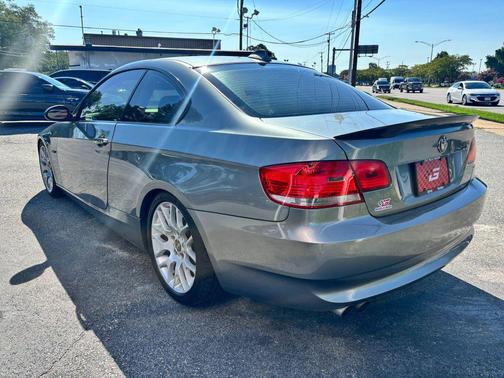 Space Gray Metallic 2009 BMW 328 328i Coupe 2D