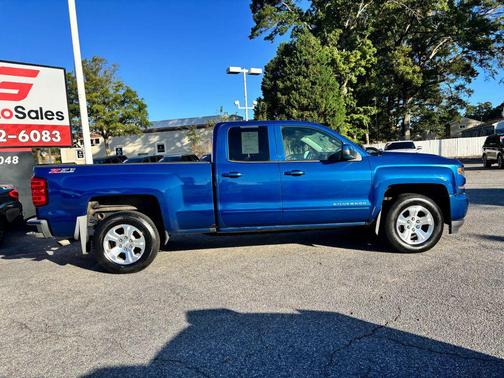 Deep Ocean Blue Metallic 2017 Chevrolet Silverado 1500 2LT