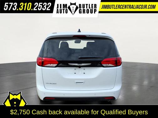 2026 Chrysler Voyager LX