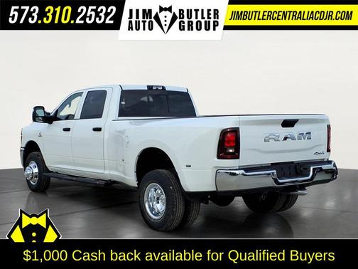 2026 RAM 3500 Tradesman Crew Cab 4x4 8' Box