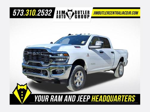 Bright White Clearcoat 2026 RAM 2500 Big Horn Crew Cab 4x4 6'4' Box