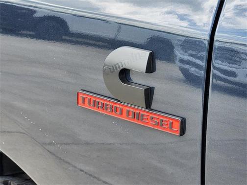 2025 RAM 2500 Tradesman Crew Cab 4x4 6'4' Box