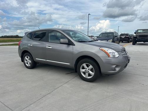 2013 Nissan Rogue S
