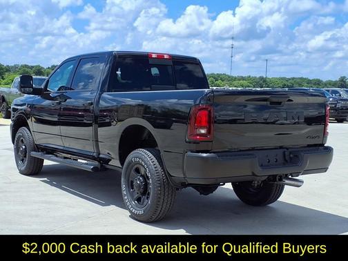 2025 RAM 2500 Tradesman Crew Cab 4x4 6'4' Box