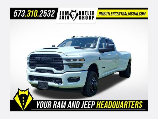Bright White Clearcoat 2026 RAM 3500 Laramie Crew Cab 4x4 8' Box
