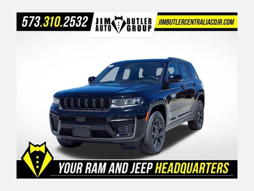 Diamond Black Crystal Pearlcoat 2026 Jeep Grand Cherokee Altitude