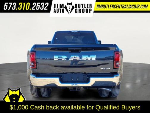 2026 RAM 3500 Tradesman Crew Cab 4x4 8' Box