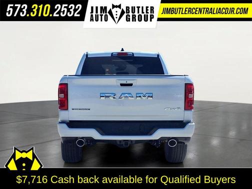 Bright White Clearcoat 2026 RAM 1500 Big Horn/Lone Star
