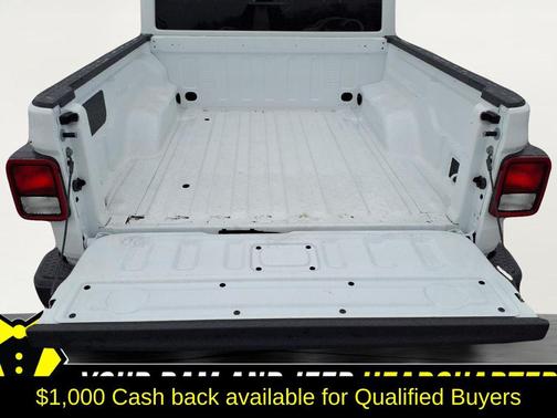 2026 Jeep Gladiator Sahara 4x4