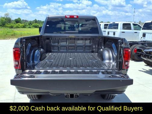 2025 RAM 2500 Tradesman Crew Cab 4x4 6'4' Box