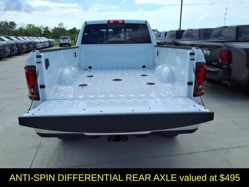 2025 RAM 2500 Tradesman Crew Cab 4x4 8' Box