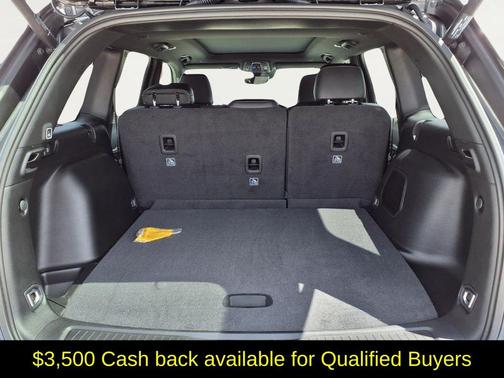 Baltic Gray Metallic Clearcoat 2026 Jeep Grand Cherokee Limited