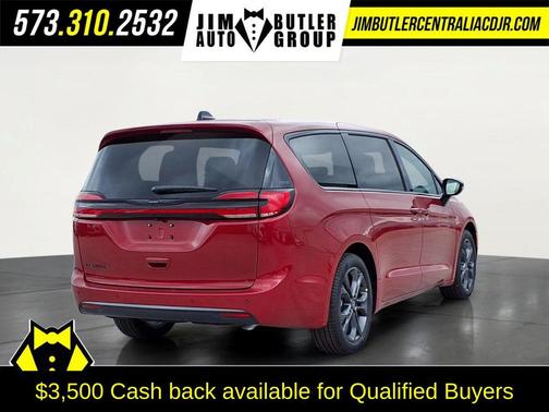Red Hot Pearlcoat 2026 Chrysler Pacifica L