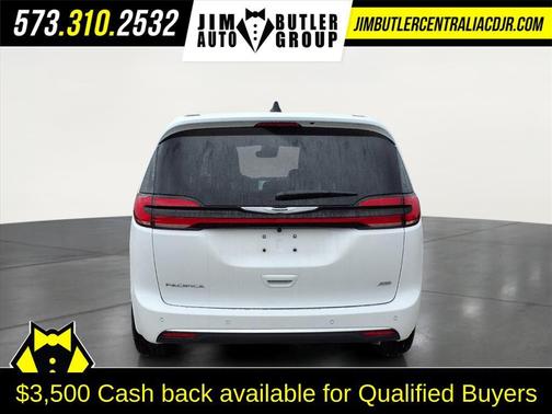 2026 Chrysler Pacifica L