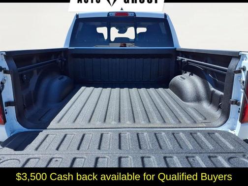 Bright White Clearcoat 2026 RAM 1500 Laramie