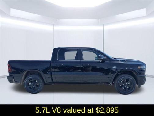 Diamond Black Crystal Pearlcoat 2026 RAM 1500 Big Horn/Lone Star