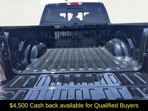Diamond Black Crystal Pearlcoat 2026 RAM 1500 Big Horn/Lone Star