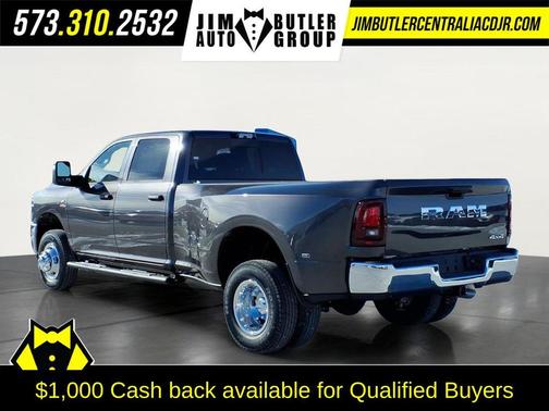 2026 RAM 3500 Tradesman Crew Cab 4x4 8' Box