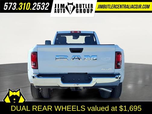 2026 RAM 3500 Tradesman Regular Cab 4x4 8' Box