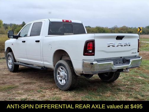 2025 RAM 2500 Tradesman Crew Cab 4x4 6'4' Box
