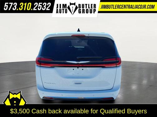 2026 Chrysler Pacifica L