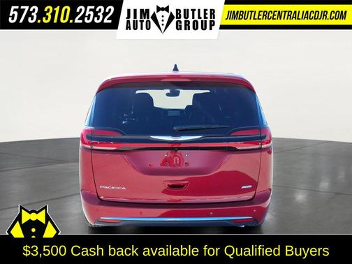 Red Hot Pearlcoat 2026 Chrysler Pacifica L