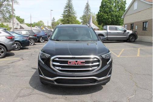 2020 GMC Terrain SLT