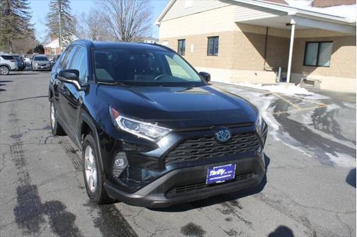 2020 Toyota RAV4 Hybrid XLE