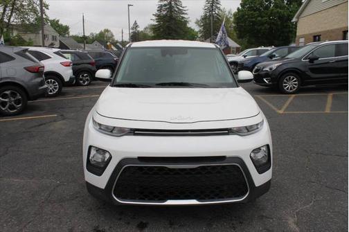 2022 Kia Soul LX