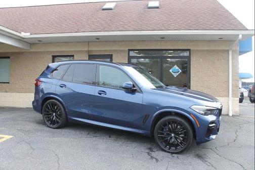 2023 BMW X5 M50i