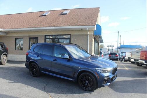 2023 BMW X5 M50i