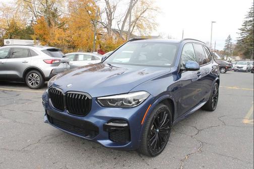 2023 BMW X5 M50i