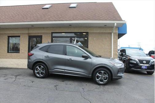2023 Ford Escape ST-Line