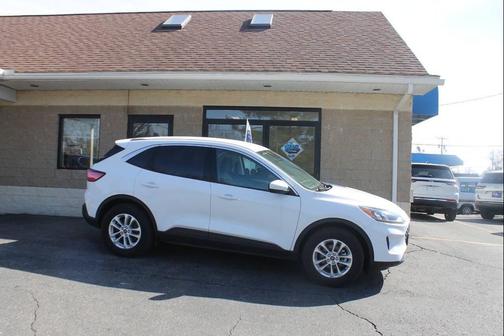 2021 Ford Escape SE