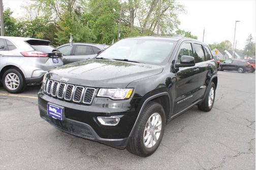 2022 Jeep Grand Cherokee Laredo
