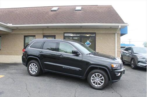 2022 Jeep Grand Cherokee Laredo
