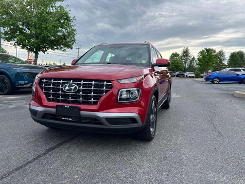 Scarlet Red Pearl 2023 Hyundai VENUE SEL