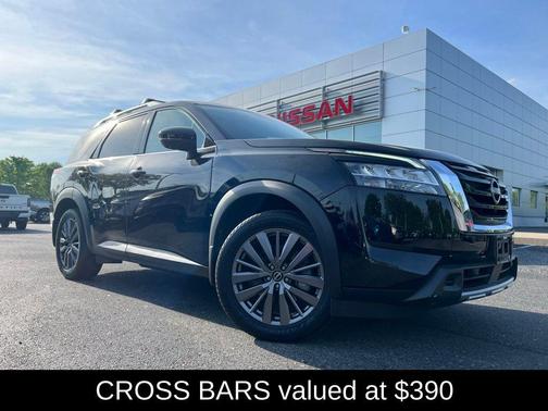Black 2023 Nissan Pathfinder SL