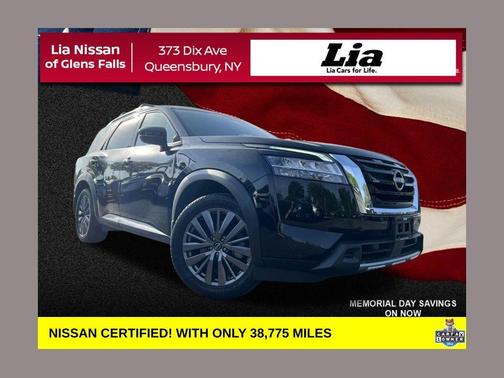 Black 2023 Nissan Pathfinder SL