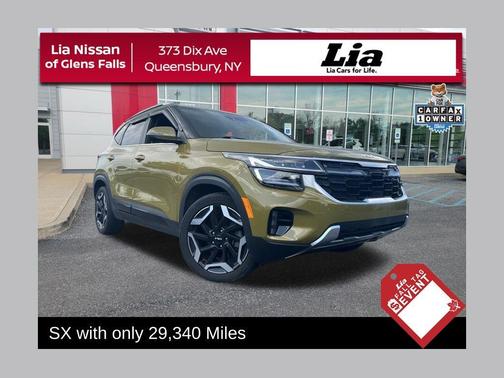 Green 2024 Kia Seltos SX