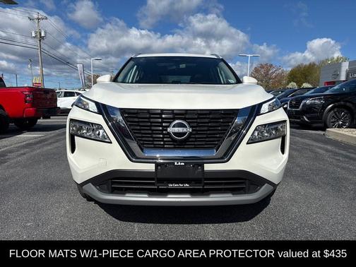 White 2023 Nissan Rogue SV